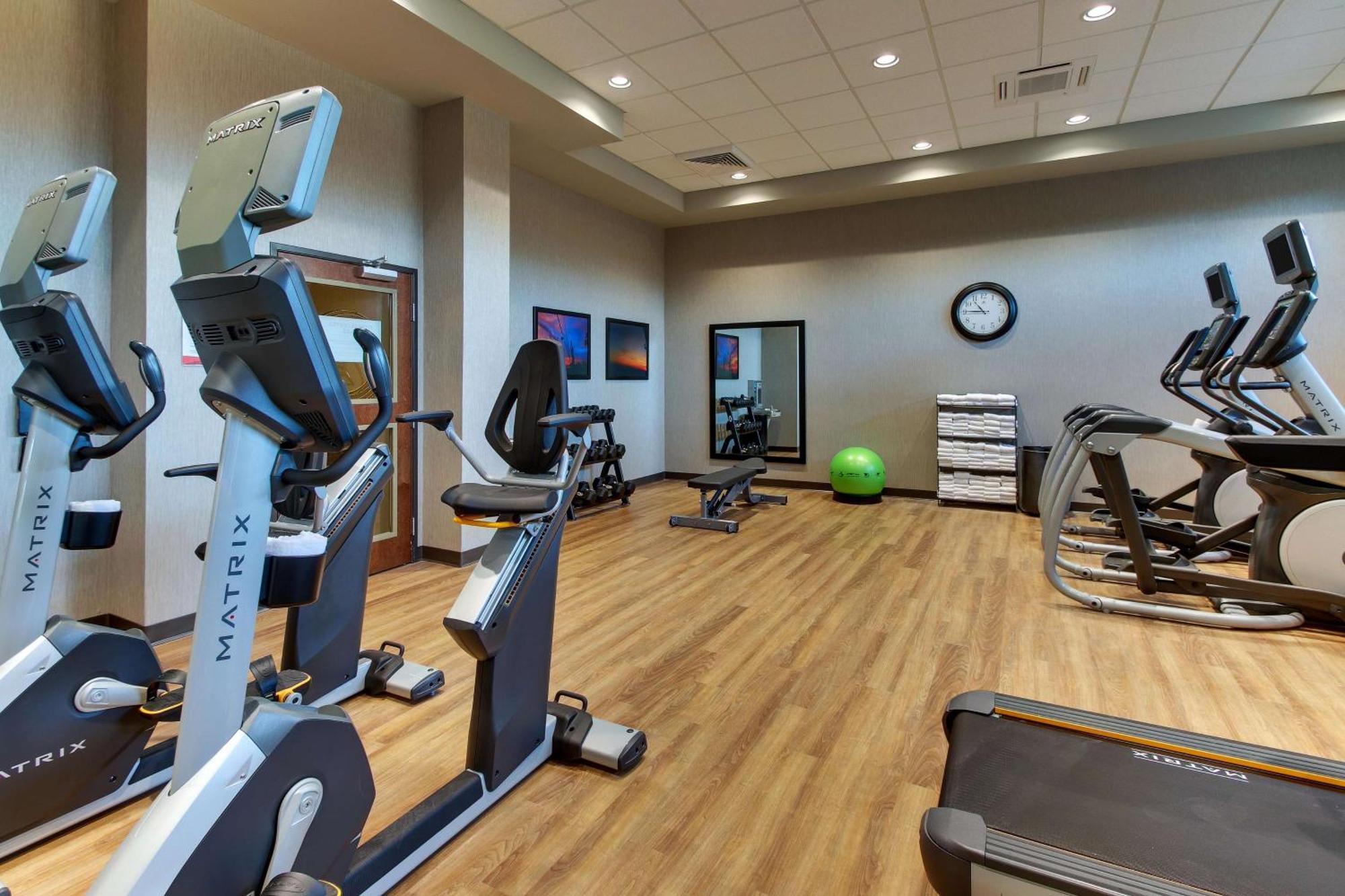 Drury Inn & Suites Columbus Polaris Bagian luar foto