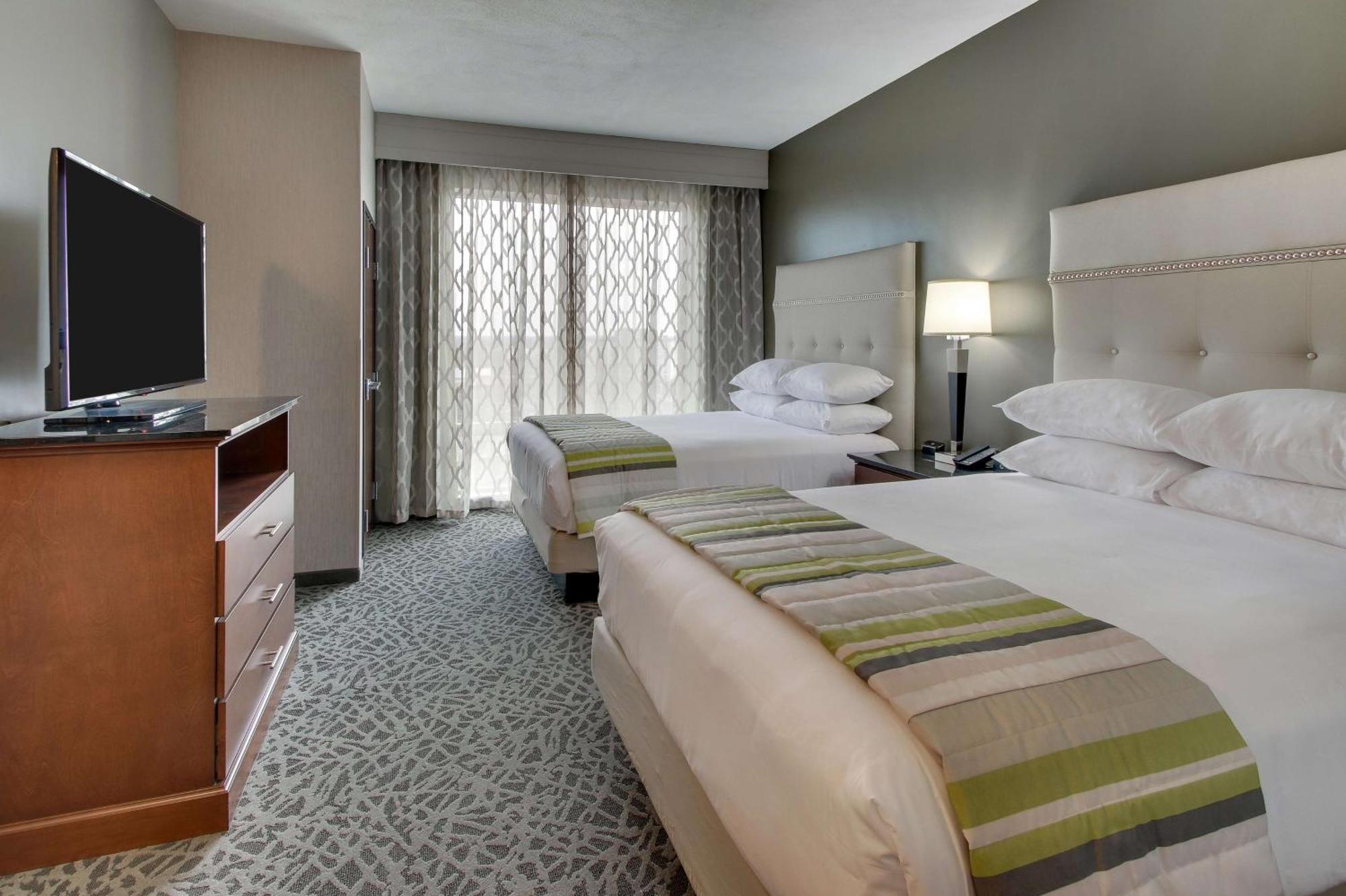 Drury Inn & Suites Columbus Polaris Bagian luar foto